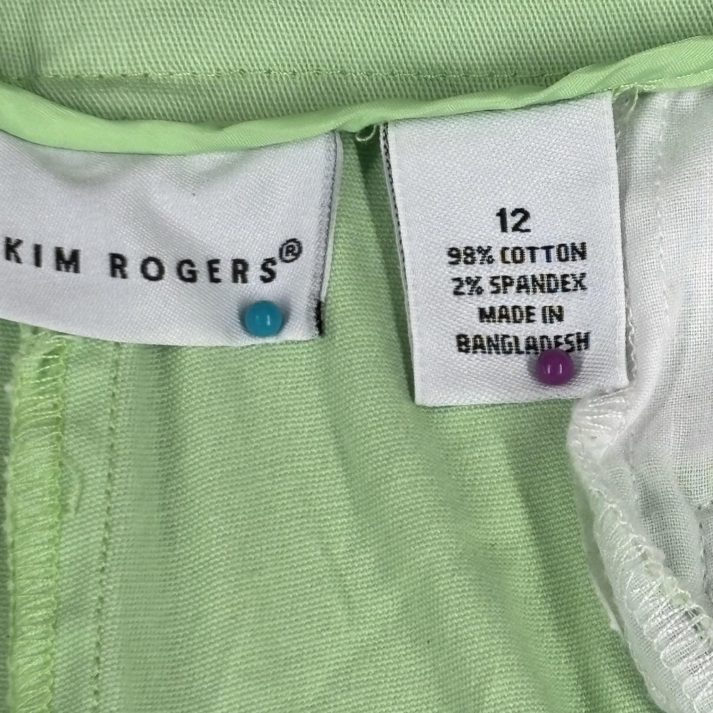 Kim Rogers Light Green Embroidered Flamingo Capris - Picture 3 of 8